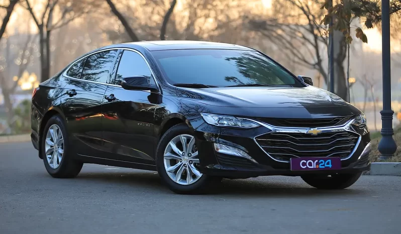 Авто прокат Malibu 2.0T AT Premier в Ташкенте